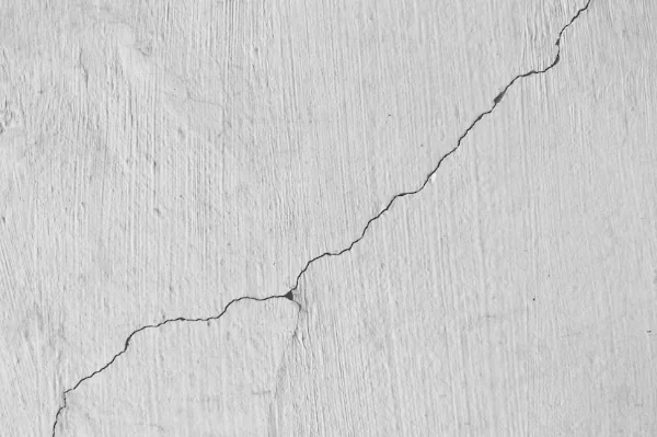 Duvarı Çatlatmadan çivi nasıl çakılır